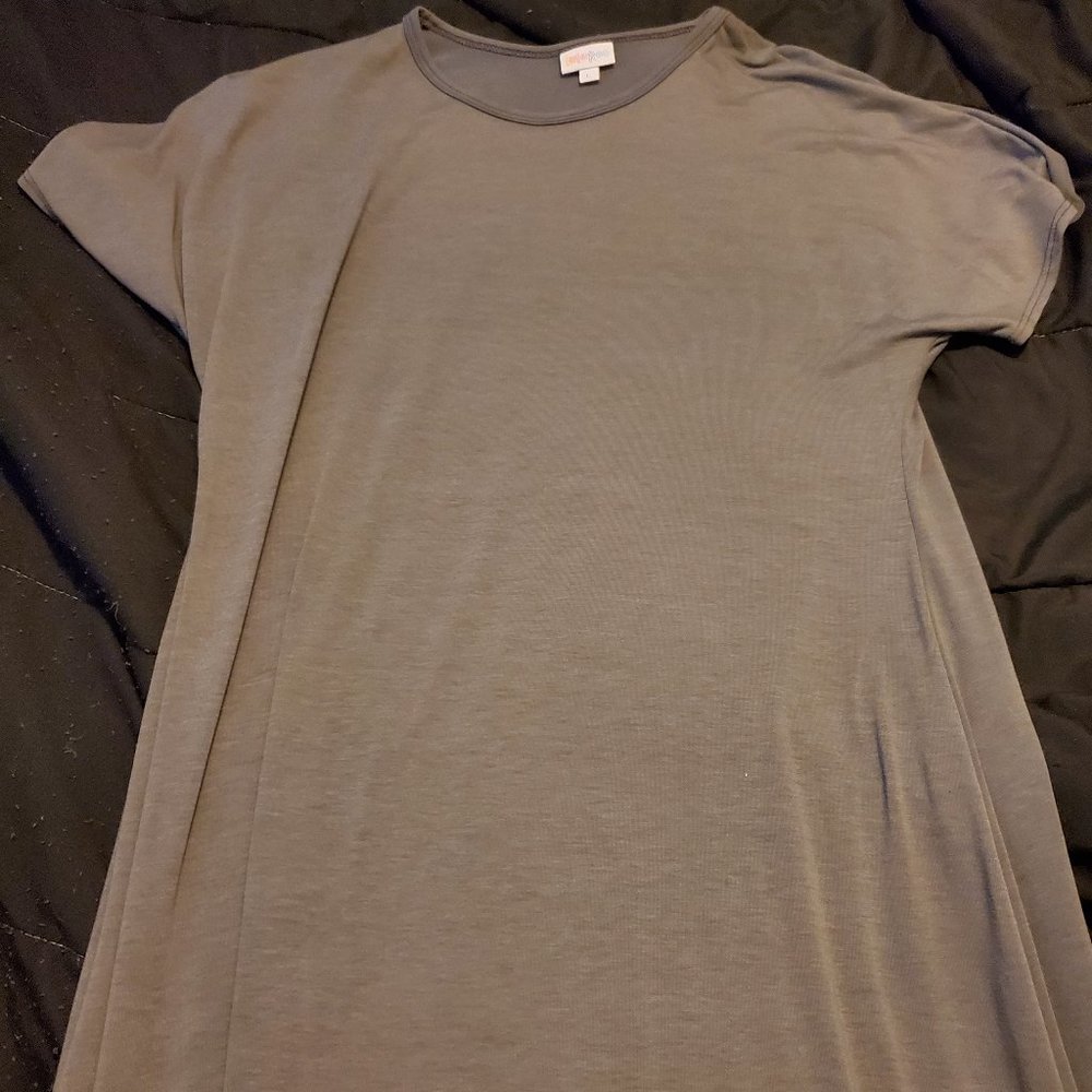 Lularoe Black Perfect T